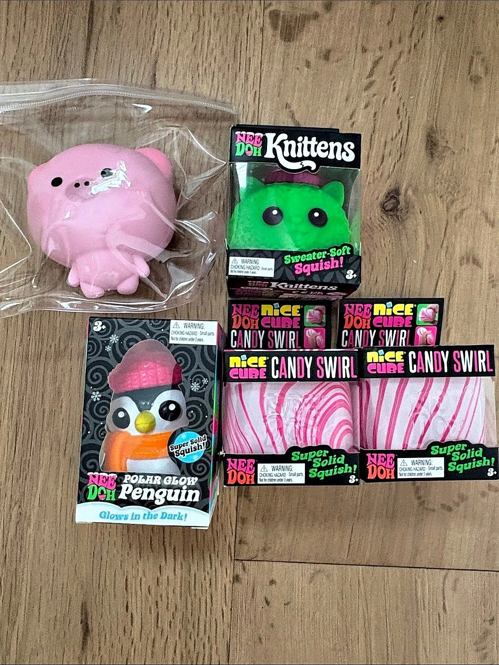 NeeDoh Nice Cube, Nice Doh, and NeeDoh Squish Toy Set in Pink & Green NWT